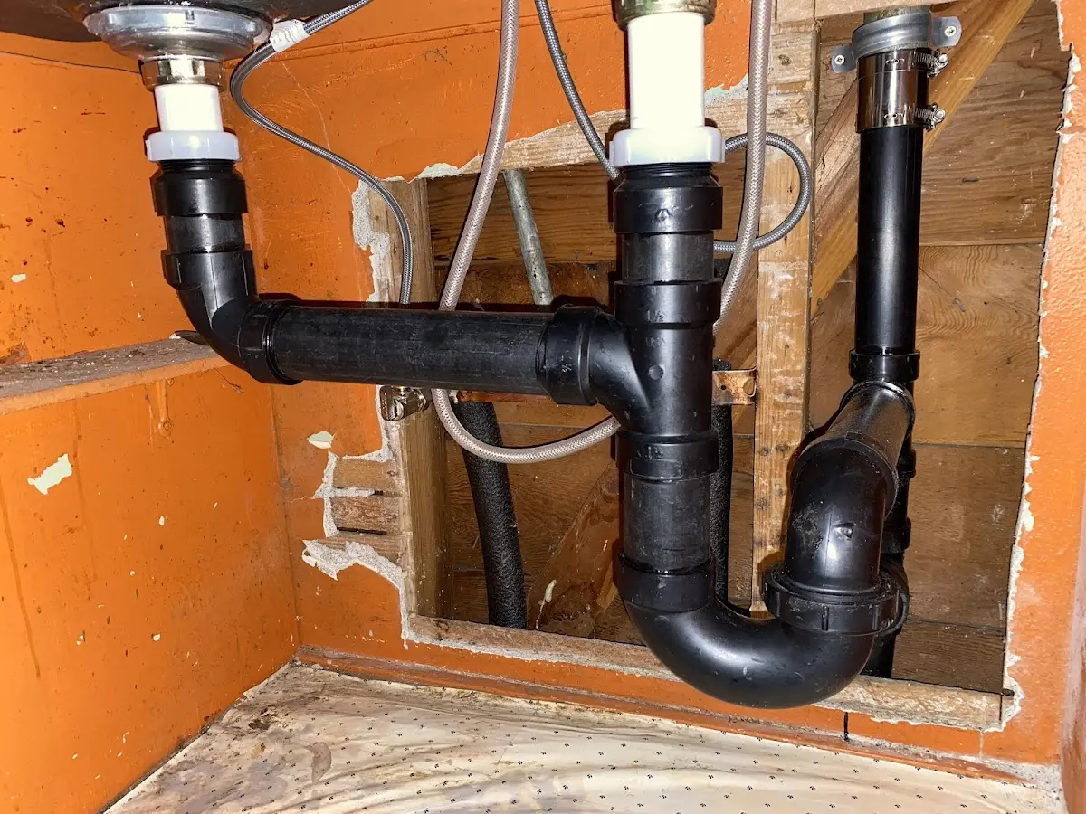 Professional Pipe Bursting equipment and tools on the job in Reedsport
